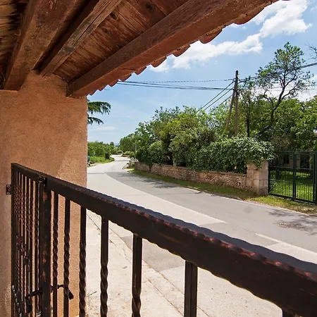 Apartment With Wifi Vodnjan, Fazana - 24332 *